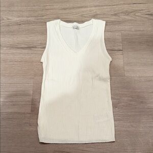 Women's Cream Sleeveless Top